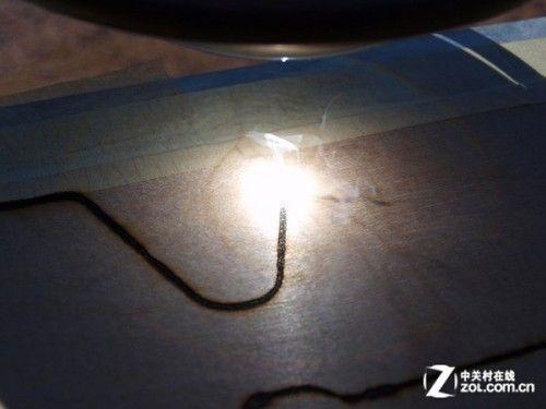 太陽(yáng)能3D打印機:用太陽(yáng)能和沙子制玻璃